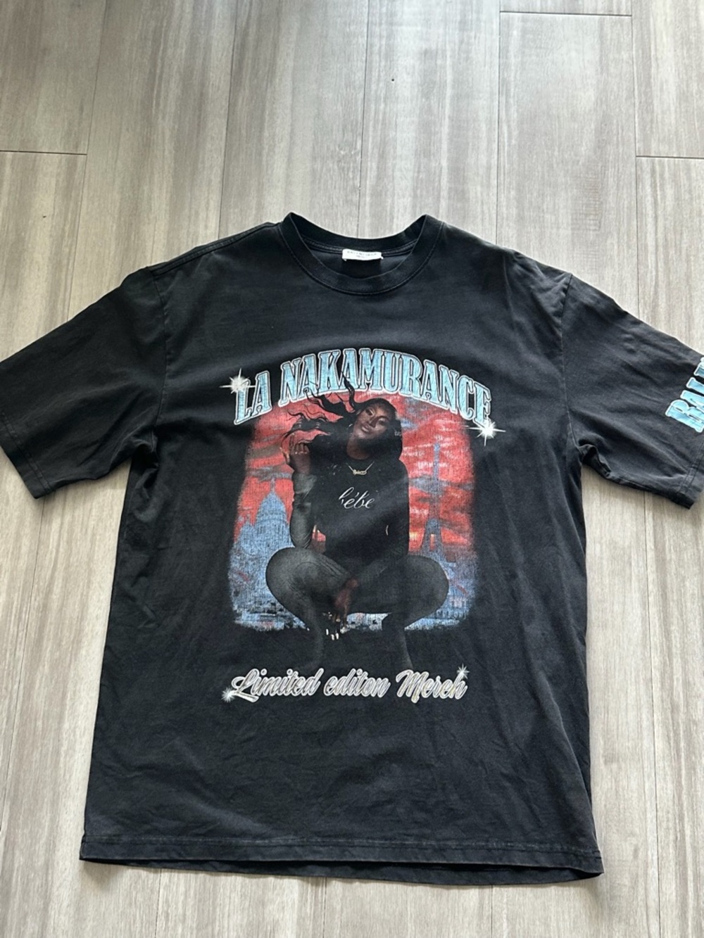 Black Graphic Tee - Limited Edition (MEDIUM) fits like a Large